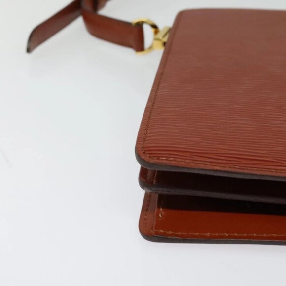 LOUIS VUITTON Epi Capuchin Shoulder Bag Brown M52343 LV Auth 129900 - Picture 5 of 16